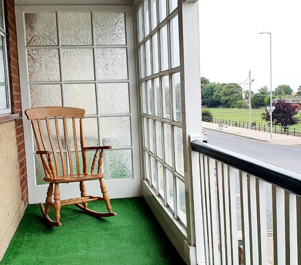 Beach Court Holiday Apartments Skegness Esterno foto