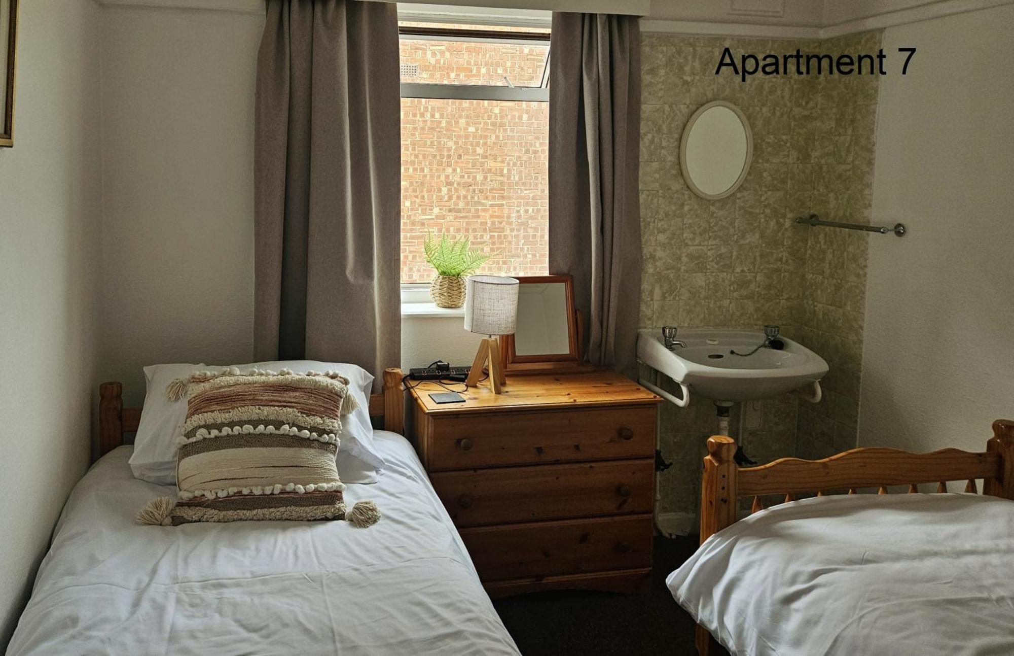 Beach Court Holiday Apartments Skegness Esterno foto